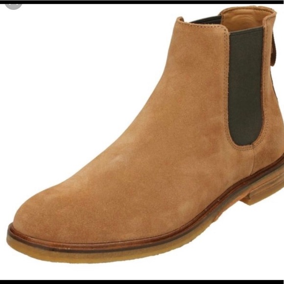 Clarkdale gobi tobacco suede Clearance